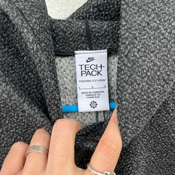 NWT Rare Men's Nike Forward Hoodie Therma-FIT (L) - Picture 2 of 6